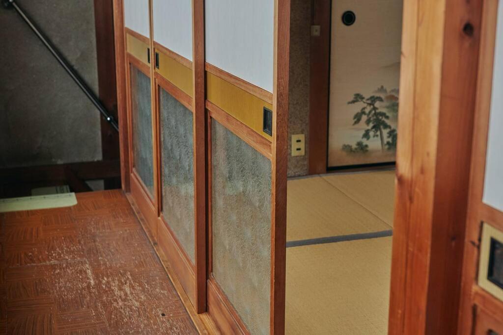 目の前が吉野川・雨天でも屋外体験ができる絶景の一軒家 Villa Otoyocho Luaran gambar