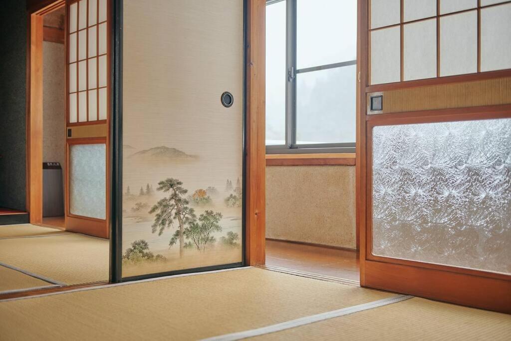 目の前が吉野川・雨天でも屋外体験ができる絶景の一軒家 Villa Otoyocho Luaran gambar